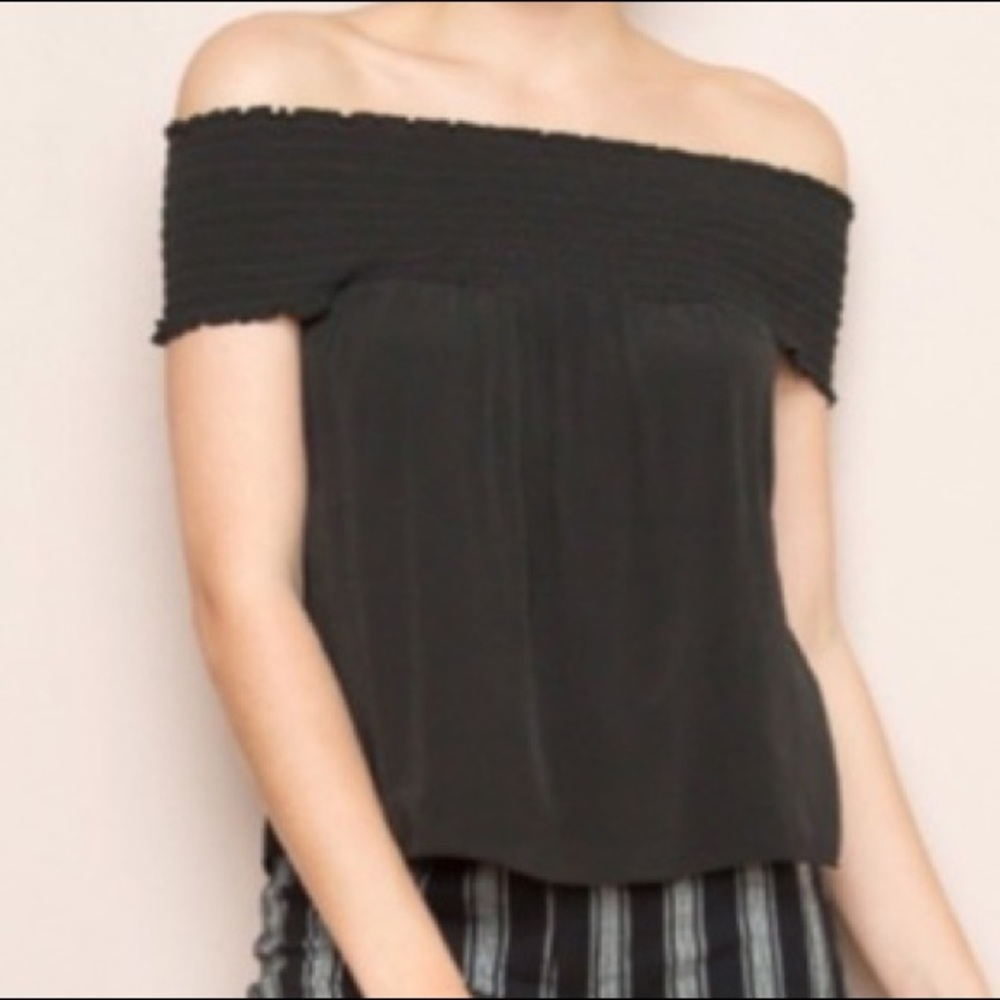 BRANDY MEL off-shoulder top